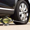 新車にスペアタイヤを搭載しなくなった理由