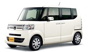 ホンダN-BOXの自動車保険料が安い保険会社は?【30代男性】