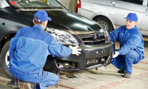 車両保険で過去の傷を便乗修理できるのか
