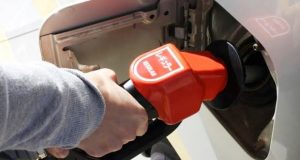法人用ガソリンカードを審査無しで作る方法