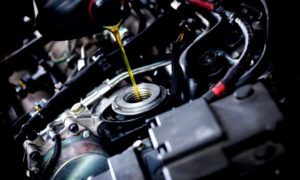 車のエンジンオイル交換をしないとどうなるのか
