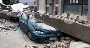地震・噴火・津波の損害を補償する一時金特約とは【車両保険】