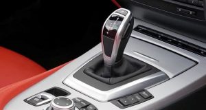 CVT車のメリット・デメリット【AT・MTと燃費や性能が違うのか】