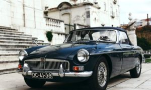 旧車をフルレストアするといくらかかるのか